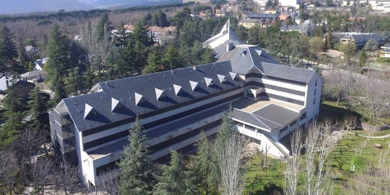 La casa de ejercicios San Jos&eacute; de El Escorial acoge un retiro para matrimonios organizado por San Manuel Gonz&aacute;lez