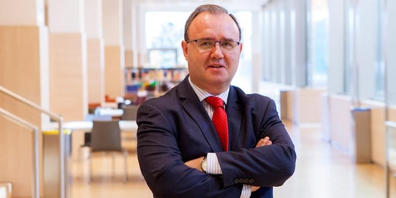 El arzobispo de Madrid participa en la toma de posesi&oacute;n del jesuita Enrique Sanz Gim&eacute;nez-Rico como rector de Comillas