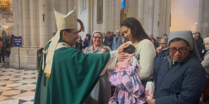La Iglesia de Madrid camina con los más pobres, «lugar de encuentro con Cristo»: «Nuestro empeño no puede ser otro que abrir los ojos y el corazón para mantenernos anclados en lo esencial»