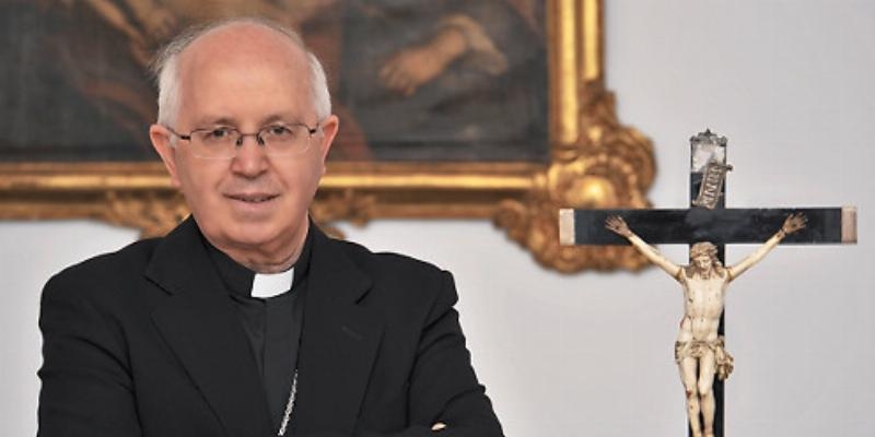 Monse&ntilde;or Barrio defiende el derecho a un trabajo decente