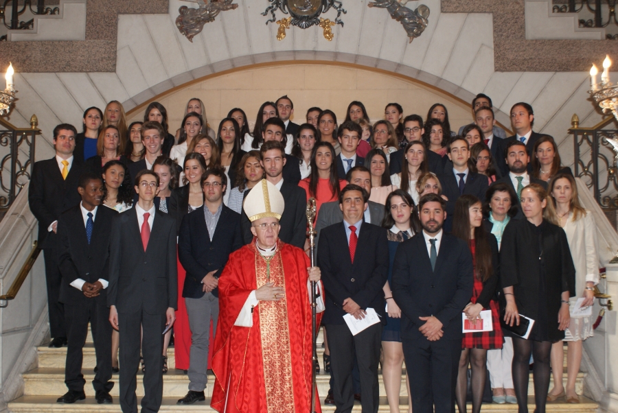 Casi un centenar de j&oacute;venes recibir&aacute;n el sacramento de la Confirmaci&oacute;n en la Vigilia de Pentecost&eacute;s
