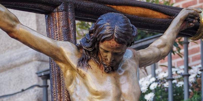 La Hermandad de los Estudiantes prepara su salida estacional con un triduo en honor al Sant&iacute;simo Cristo de la Fe y del Perd&oacute;n