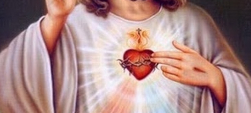 La Milagrosa celebra la fiesta del Sagrado Coraz&oacute;n de Jes&uacute;s con Misa y procesi&oacute;n