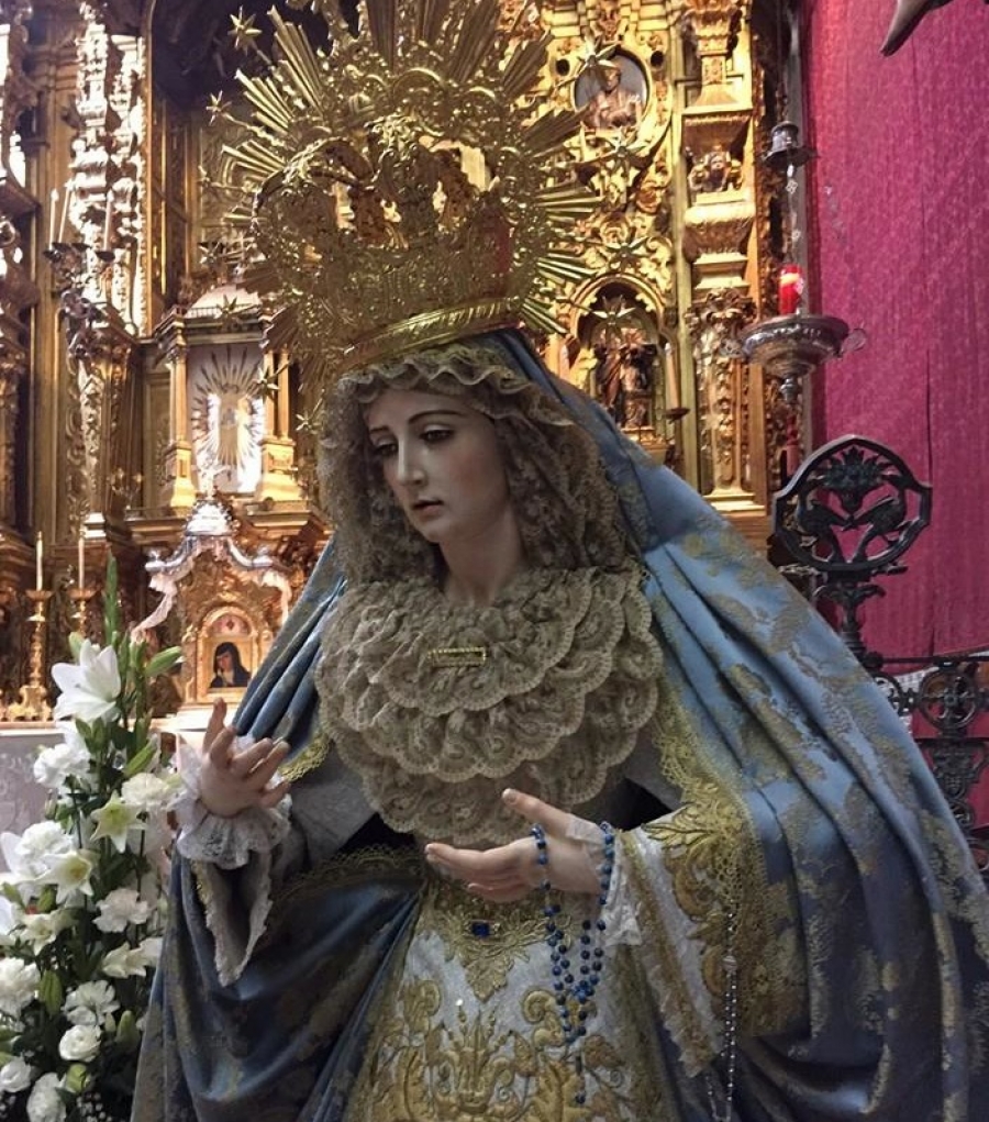 Bendici&oacute;n de la imagen de Mar&iacute;a Sant&iacute;sima de la Anunciaci&oacute;n de la Hermandad de la Borriquita
