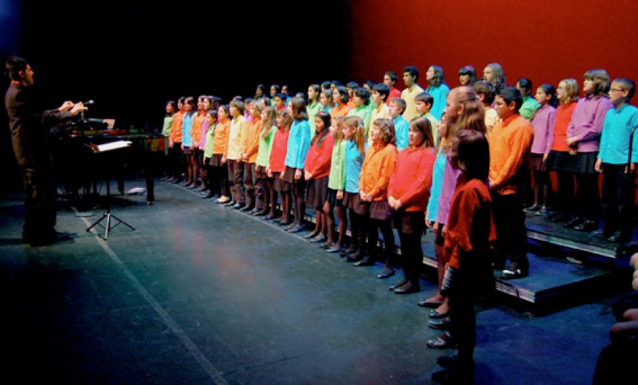 El Coro Infantil las Veredas ofrece un Concierto en Colmenarejo a favor de Cáritas parroquial