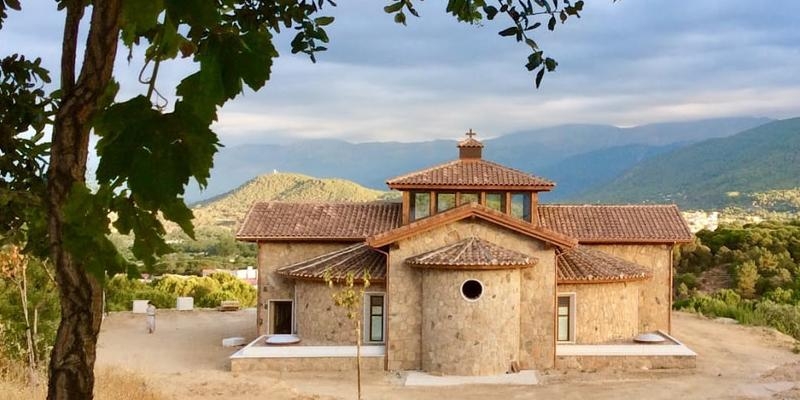 J&oacute;venes de Natividad de Nuestra Se&ntilde;ora participan en un campo de trabajo en Sotillo de la Adrada
