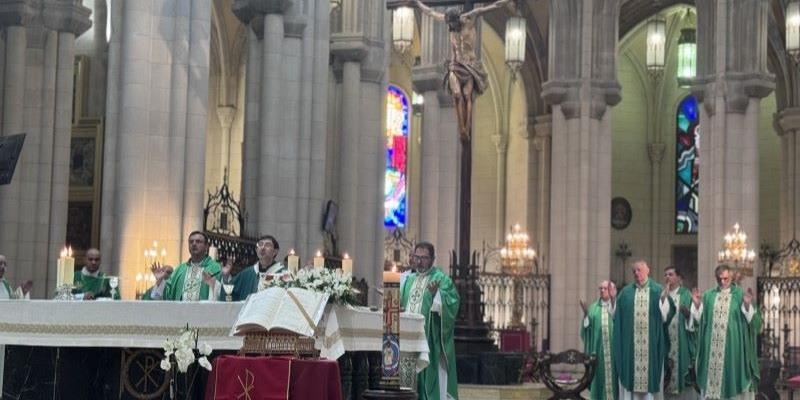 El cardenal Cobo abre la Semana de la Palabra: «No basta escuchar, es necesario que la Palabra llegue al corazón y descubrir la grandeza de la misión que compartimos y a la que somos convocados»
