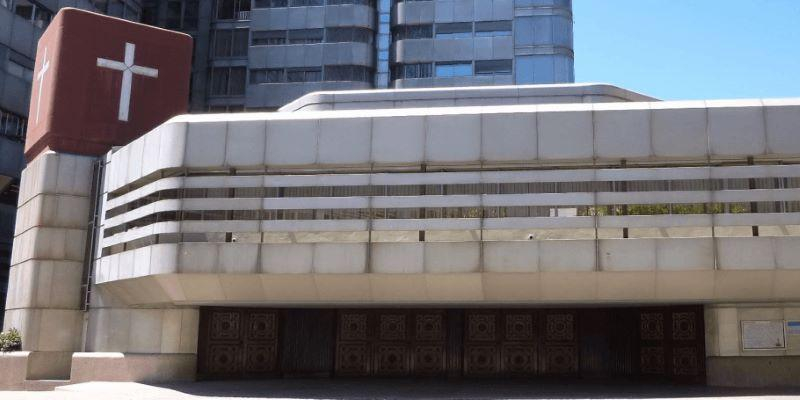 Andr&eacute;s Mart&iacute;nez imparte una conferencia en Nuestra Se&ntilde;ora del Buen Suceso sobre el cisma protestante