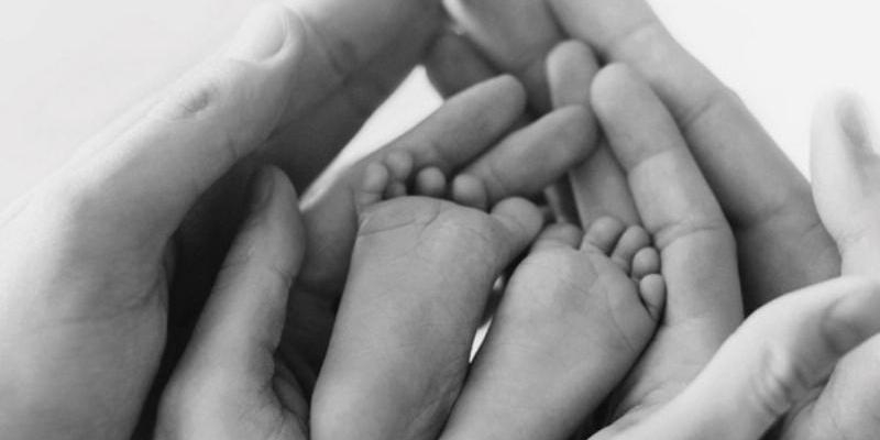 Dolores Velarde habla en Asunci&oacute;n de Nuestra Se&ntilde;ora sobre 'La familia coraz&oacute;n de la ecolog&iacute;a humana'