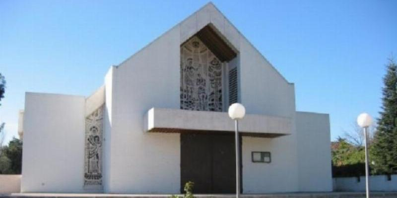 Roberto Madriz preside esta tarde en Bautismo del Se&ntilde;or una Misa funeral por su hermana y el marido de su madre