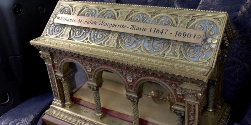 Las reliquias de santa Margarita Mar&iacute;a de Alacoque visitan los dos monasterios de la Visitaci&oacute;n de Madrid