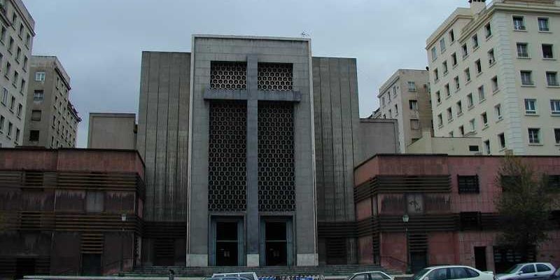 El vicario episcopal de la VII preside la toma de posesi&oacute;n del p&aacute;rroco de San Juan de la Cruz