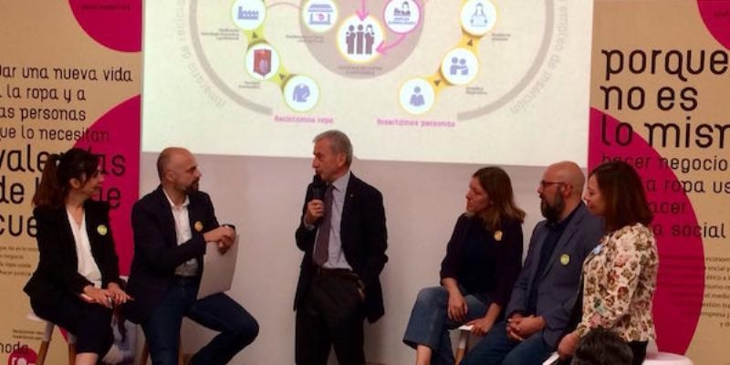 C&aacute;ritas Espa&ntilde;ola lanza &laquo;moda re-&raquo;, un proyecto de reciclado textil con criterios &eacute;ticos para insertar personas