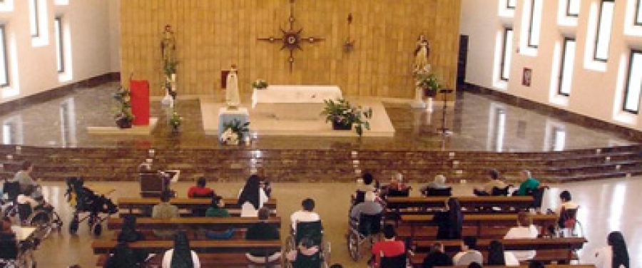 Monseñor Carlos Osoro clausura el 75º de la fundación de las Hermanas Servidoras de Jesús del Cottolengo del Padre Alegre