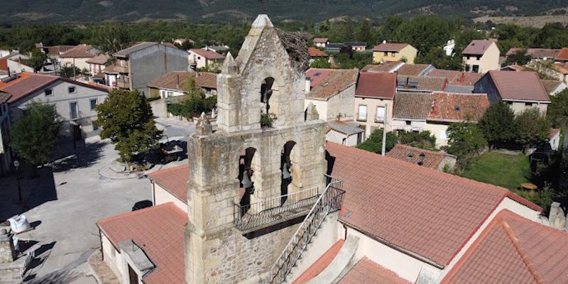 Pablo L&oacute;pez Vizca&iacute;no, p&aacute;rroco en Oteruelo del Valle: &laquo;La devoci&oacute;n a Nuestra Se&ntilde;ora del Valle es muy antigua&raquo;