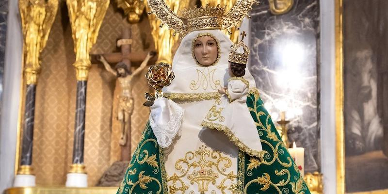 La parroquia Nuestra Señora de Covadonga prepara la fiesta de su patrona con una misa y una procesión por las calles del barrio