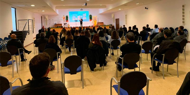 'Descifrando la Juventud': testigos de Dios como &laquo;terapia de choque&raquo;