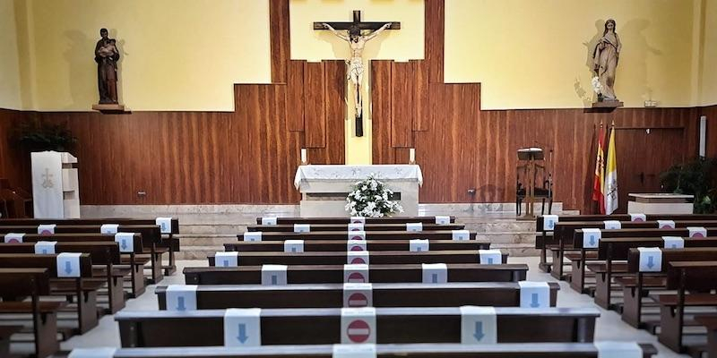 Cristo Sacerdote programa dos Eucaristías con sacramento de la Confirmación