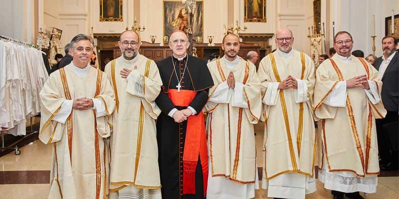 Osoro a los nuevos di&aacute;conos permanentes: &laquo;Hab&eacute;is sido elegidos para una misi&oacute;n &uacute;nica y extraordinaria&raquo;