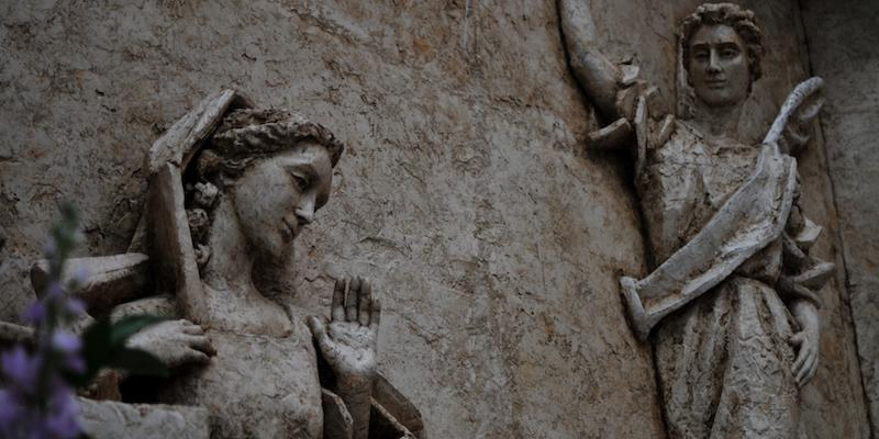Juan Carlos Vera administra el sacramento de la Confirmaci&oacute;n en San Manuel Gonz&aacute;lez de San Sebasti&aacute;n de los Reyes