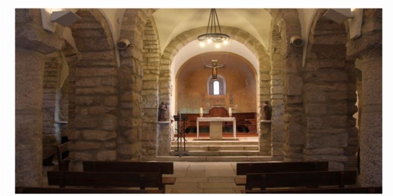 El doctor Jos&eacute; Miguel Meriono C&aacute;ceres imparte una conferencia sobre el convento de San Antonio de la Cabrera