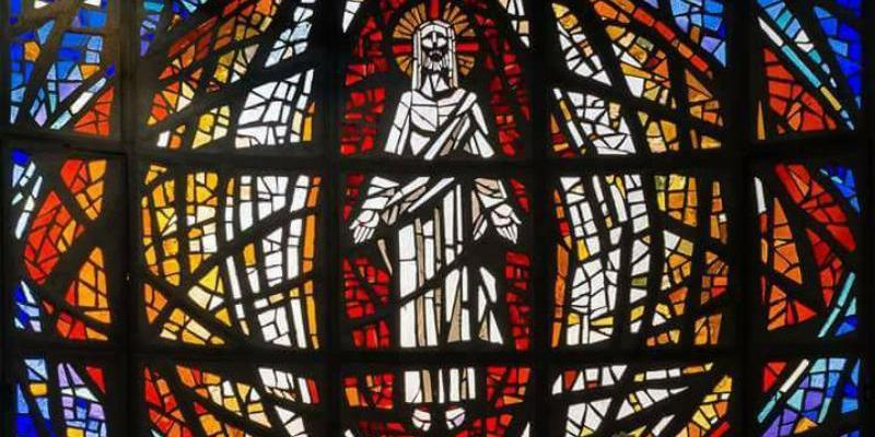 Gabriel Benedicto administra el sacramento de la Confirmaci&oacute;n en San Alfonso Mar&iacute;a de Ligorio