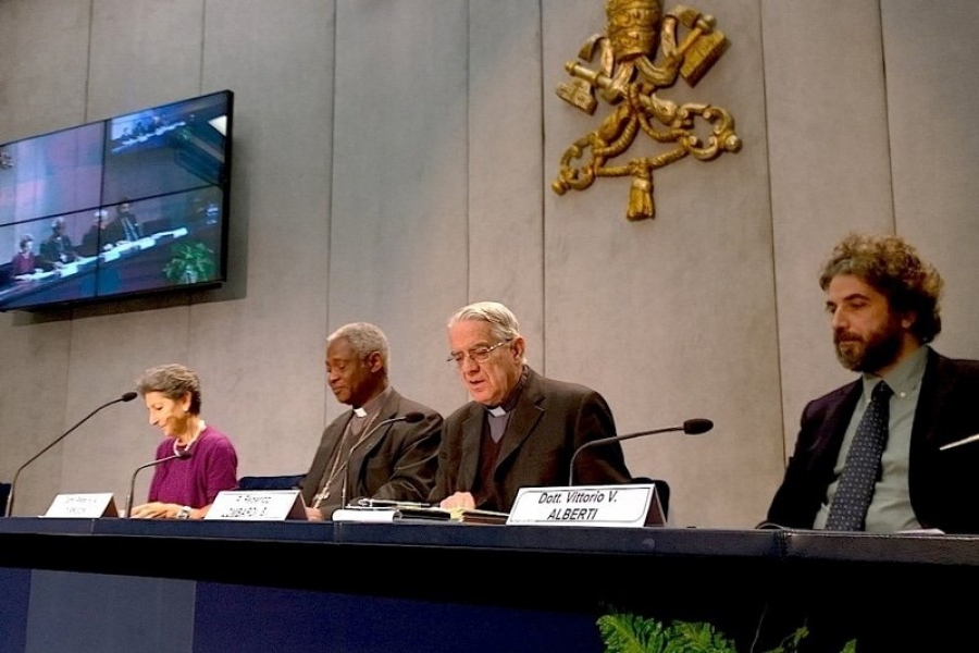 Presentaci&oacute;n del Mensaje para la Jornada Mundial de la Paz 2016