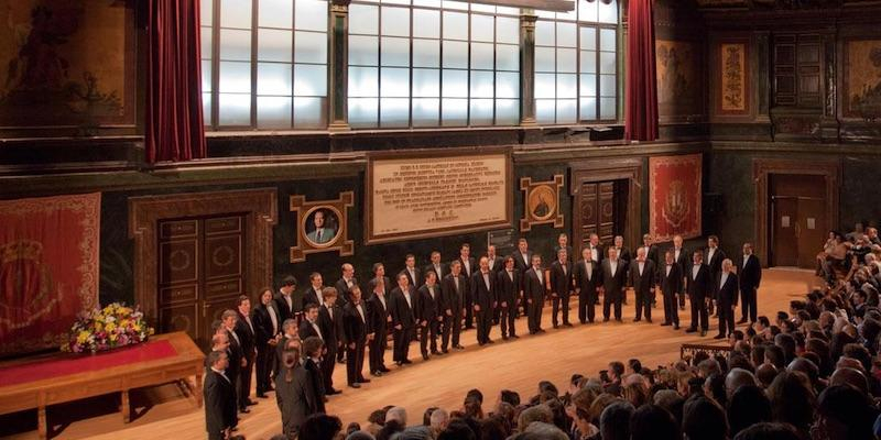El Coro de Voces Graves de Madrid ofrece un concierto de Navidad en Nuestra Señora del Buen Suceso