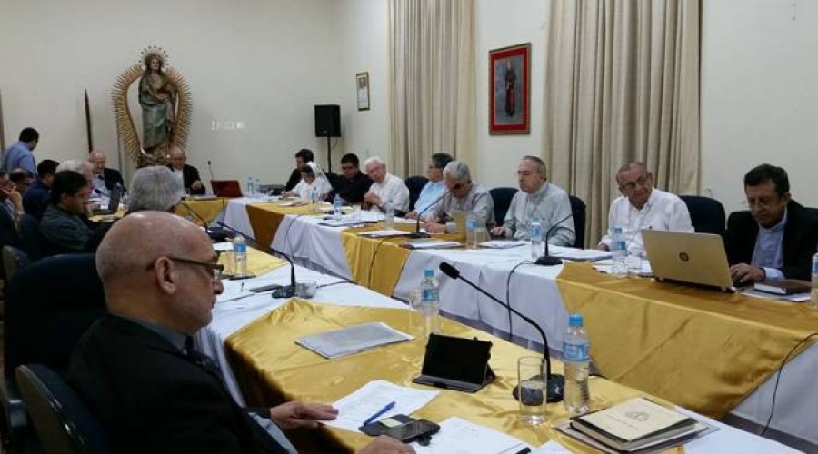 El Buen Pastor y 'Trienio de la Juventud' congregan a obispos de Paraguay