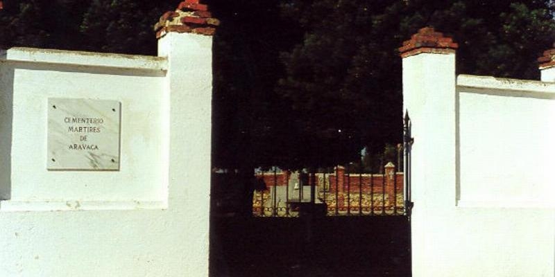 Javier Laínez preside una Eucaristía en el cementerio de Aravaca en la solemnidad de Todos los Santos