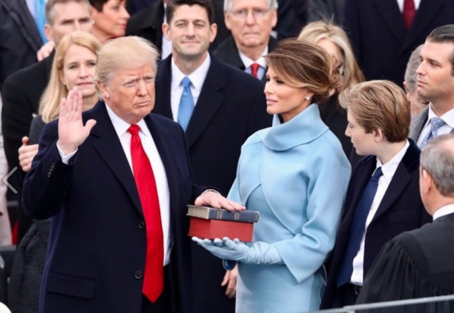 El presidente Trump corta los fondos para financiar el aborto en el exterior