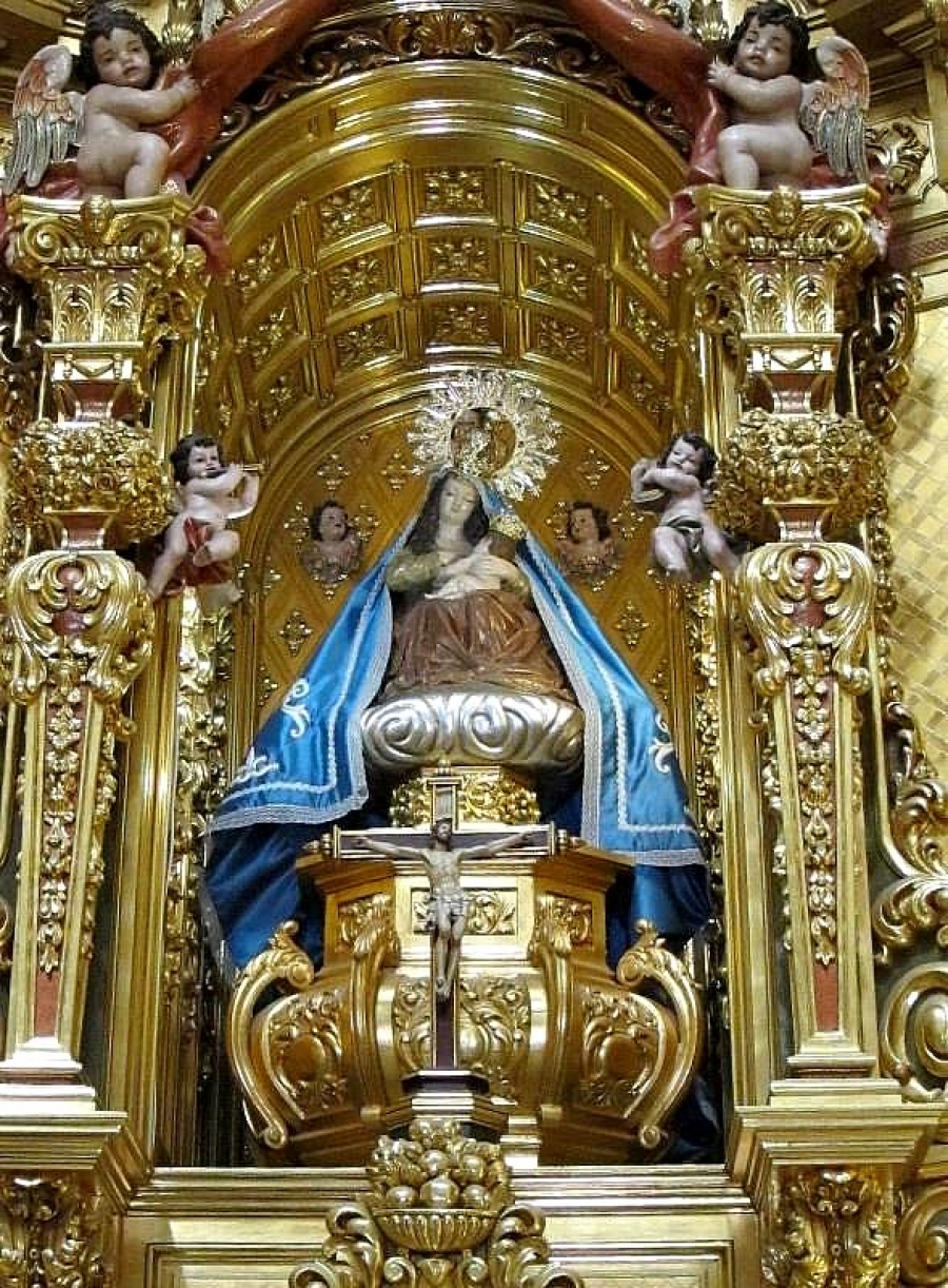 Monse&ntilde;or Juan Antonio Mart&iacute;nez Camino preside la Misa en la fiesta de la Virgen del Puerto