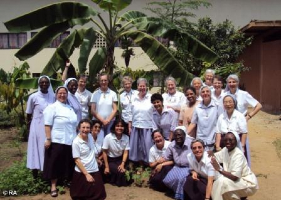Las religiosas de la Asunci&oacute;n celebran su Consejo General Plenario en Madrid