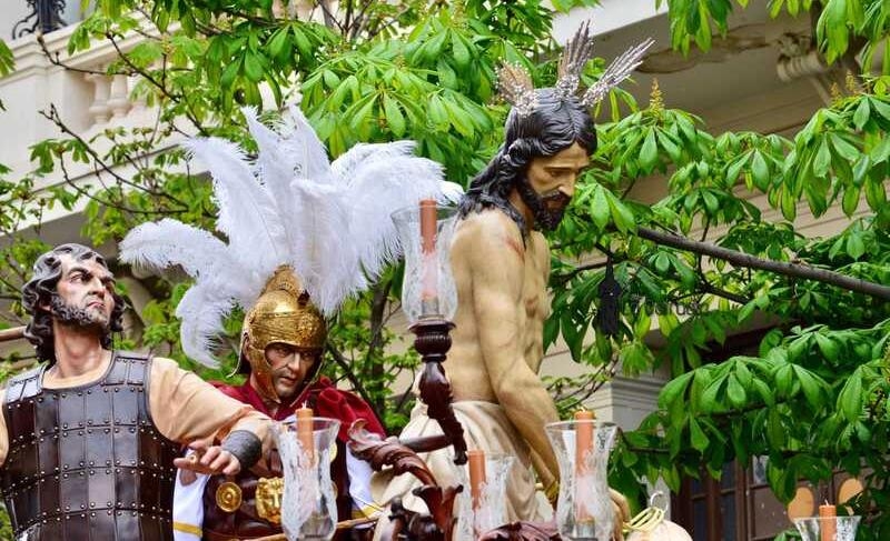 La Hermandad del Silencio sale en procesi&oacute;n este Domingo de Ramos desde la Iglesia del Sant&iacute;simo Cristo de la Fe