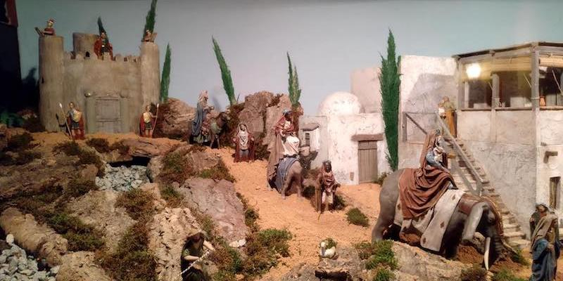 La iglesia de las carmelitas descalzas de San Lorenzo de El Escorial exhibe desde este domingo su tradicional bel&eacute;n