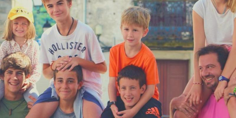 Santa Teresa Benedicta de la Cruz realiza en Mondo&ntilde;edo sus convivencias familiares de verano