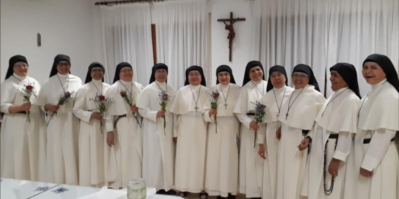 El cardenal Osoro celebra una Misa de acción de gracias en la casa provincial de las Dominicas Hijas de Nuestra Señora de Nazareth