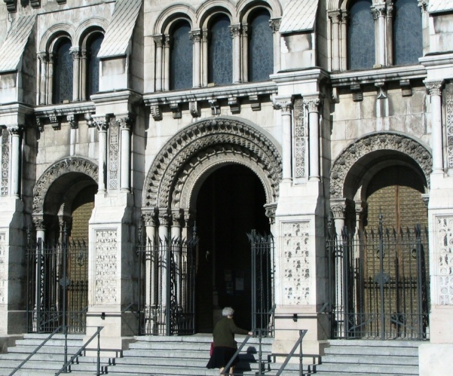 Actos en honor de Nuestra Se&ntilde;ora de Guadalupe en la Cripta de la catedral