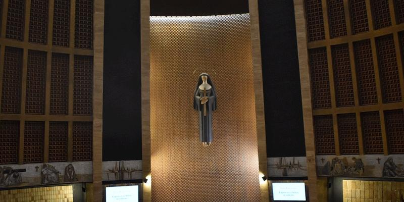 Monse&ntilde;or Santiago S&aacute;nchez Sebasti&aacute;n preside en Santa Rita la ceremonia de ordenaci&oacute;n diaconal de fray Alfonso D&aacute;vila Lomel&iacute;