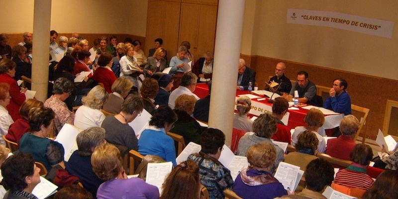 Pablo Genovés anima en Nuestra Señora de la Piedad el encuentro de agentes de pastoral de Cáritas Vicaría IV