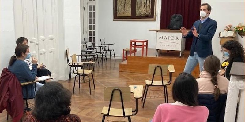 La Fundación Maior inaugura unos encuentros formativos para profesores en modalidad presencial