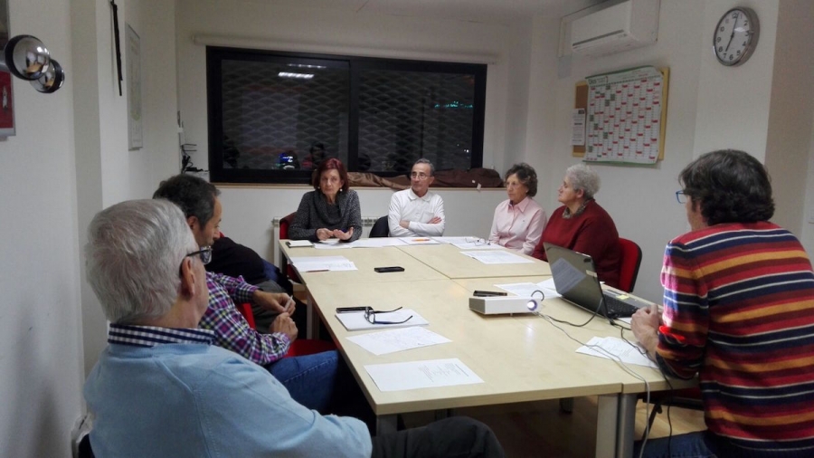 C&aacute;ritas Vicar&iacute;a VIII organiza un encuentro en el barrio del Pilar con motivo de la I Jornada Mundial de los Pobres