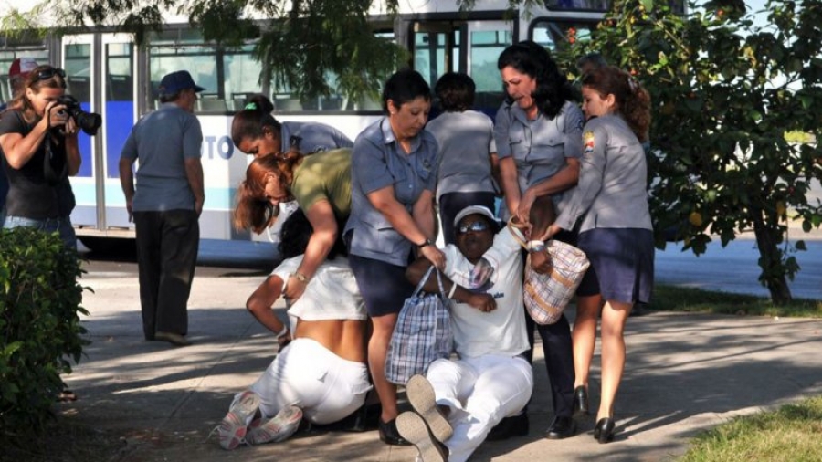 Denuncian en Cuba detención de más de 200 opositores de la UNPACU y Damas de Blanco