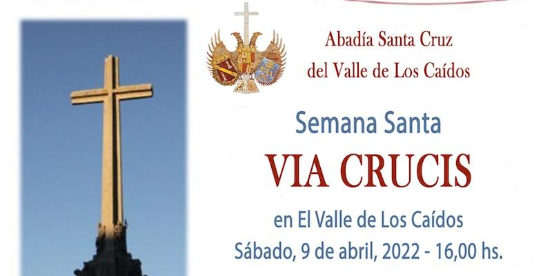 La Abad&iacute;a Santa Cruz del Valle de los Ca&iacute;dos inaugura la Semana Santa con el tradicional v&iacute;a crucis monumental