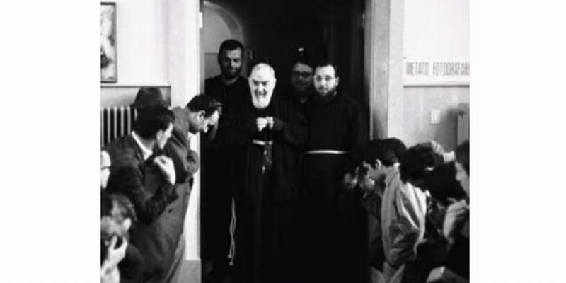 Paloma Pía Gasset presenta en San Romualdo su libro &#039;Testigos directos del padre Pío&#039;