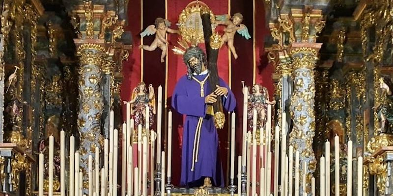 Nuestro Padre Jes&uacute;s del Gran Poder se traslada el Viernes de Dolores a su paso procesional