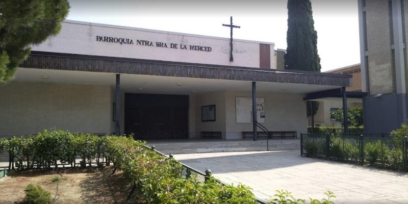 Ángel López Blanco preside en Nuestra Señora de la Merced de Moratalaz una Eucaristía con sacramento de la Confirmación