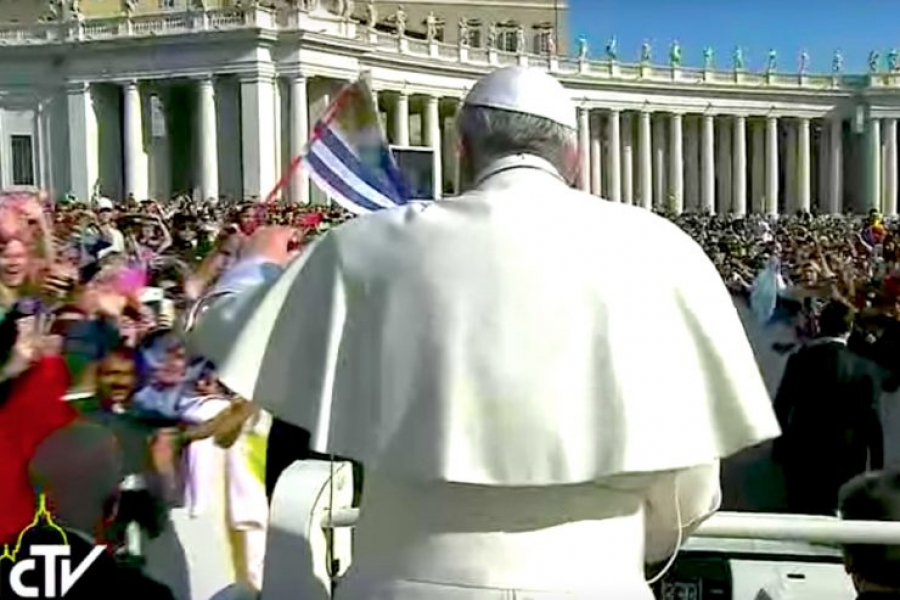 El Papa en la audiencia: &lsquo;Quien se pone al servicio de los dem&aacute;s es simiente de esperanza&rsquo;