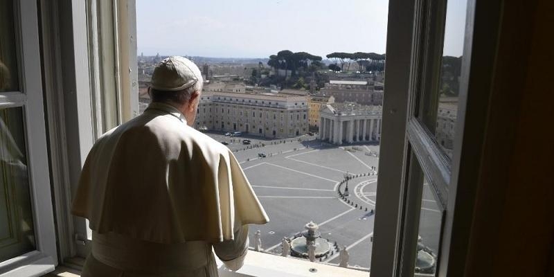 El Papa pide «a todos los cristianos que unan sus voces al cielo» los días 25 y 27