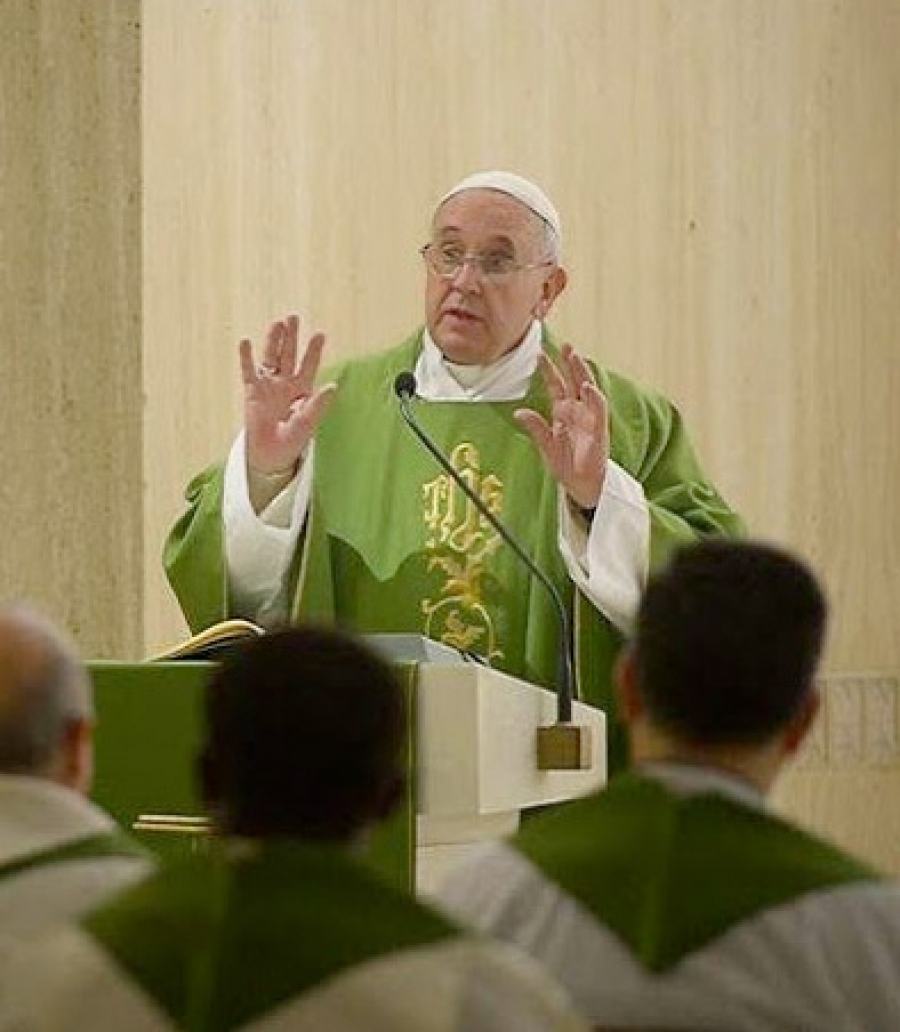 Francisco explica en Santa Marta los tres pasos para querer la voluntad de Dios (V&iacute;deo)